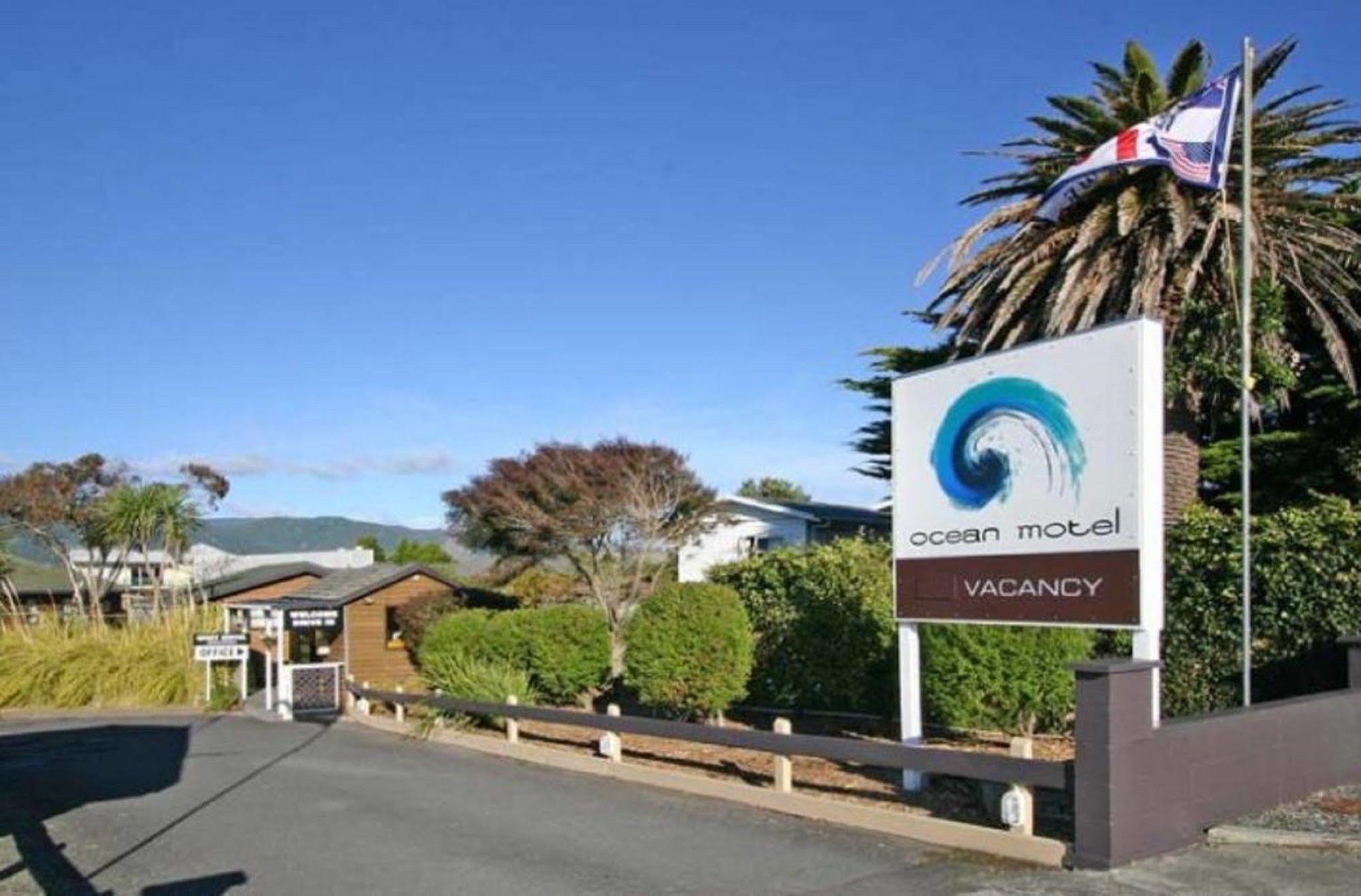Ocean Motel Paraparaumu Exterior photo